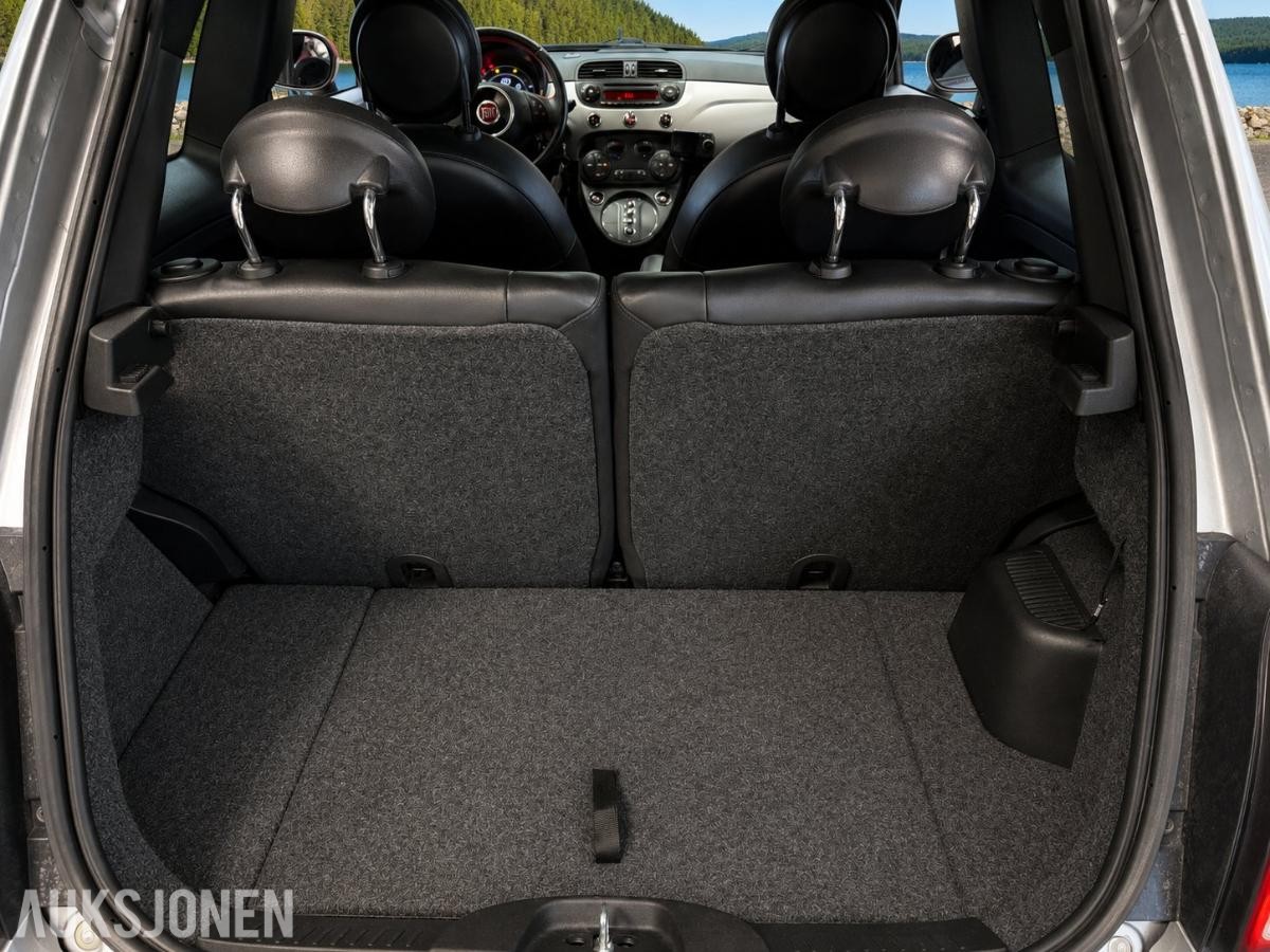 2014 Fiat 500E cruisekontroll parkeringssensor lav km 79 000km